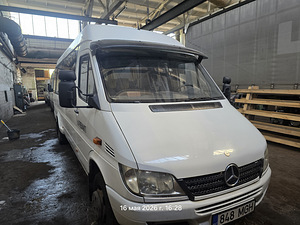 19+1 MB Sprinter 416CDI 2.7 115кВт (1 фото из 10)