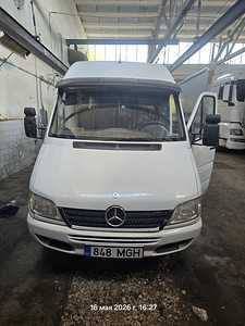 19+1 MB Sprinter 416CDI 2.7 115кВт (6 фото из 10)