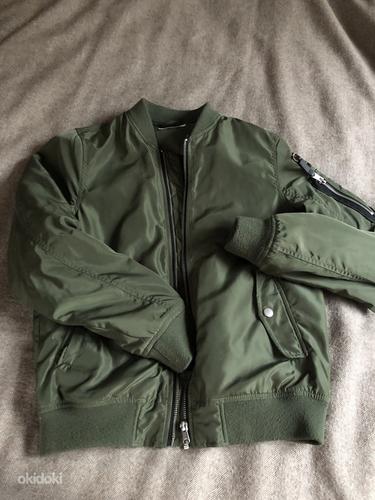 H&M куртка-бомпер р. 152 (фото #1)