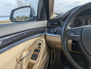 BMW 520 TwinPower Turbo (6 foto / 10)