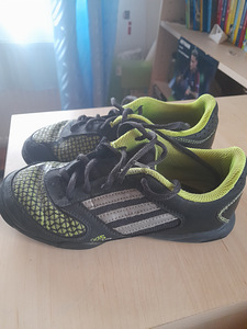 Adidase putsad (3 foto / 3)