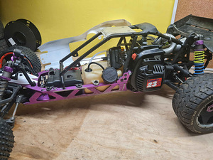 HPI Baja 5B (2 foto / 3)
