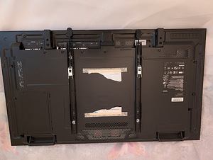 NEC MultiSync X401S – professionaalne 40″ ekraan + kinnitus (7 foto / 9)