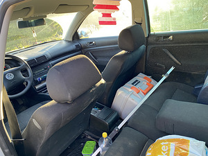 Volkswagen passat 1.9 74kw 2004 (9 foto / 13)