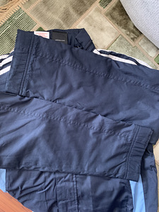 Adidas jope (3 foto / 3)