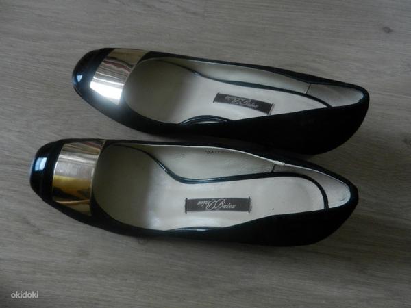 Ilusad pidulikud naiste kingad (foto #1)
