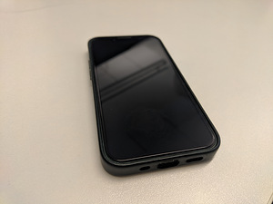 iPhone 13 mini 256gb green (3 foto / 5)