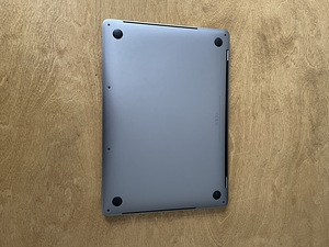Macbook Pro 13 2018 Retina (3 foto / 4)