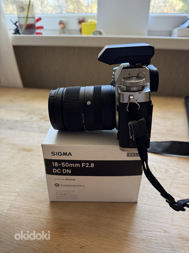 Sigma 18-50mm F2.8 DC DN