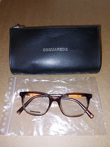 Новая оправа для очков DSQUARED2 (4 фото из 4)