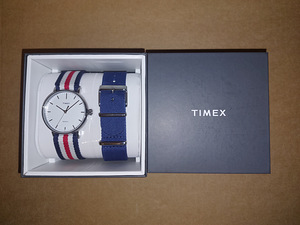 Новые часы TIMEX (2 фото из 2)