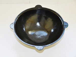 Чугунный казан узбекский 50 L (4 фото из 4)