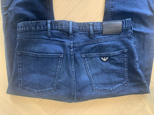 Meeste originaal Emporio Armani teksapüksid, 33/34 (3 foto / 3)