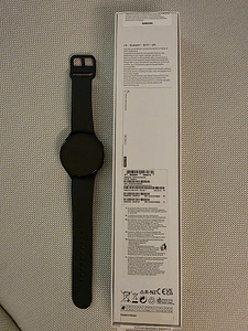 Samsung Galaxy Watch 5 LTE 44mm koos laadijaga (2 foto / 4)