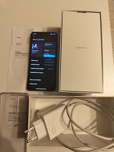 Xiaomi 12 ( Grey, 128+8GB, snap 8 gen 1) (1 foto / 2)