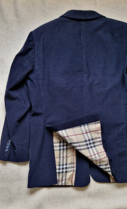 Burberry tumesinine velvetpintsak (3 foto / 5)