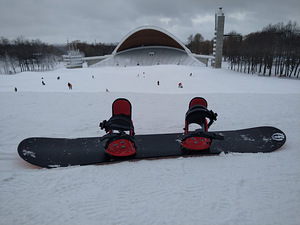 Lumelaud/Snowboard Burton 140cm (1 foto / 4)