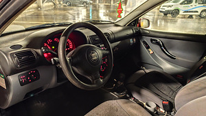 Seat Toledo 1.9TDi 66kw (7 foto / 10)