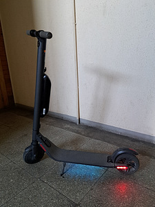 Segway Ninebot ES4 (3 foto / 5)