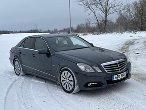 Mercedes Benz E250 (2 foto / 6)