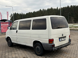 Volkswagen Transporter (5 foto / 6)
