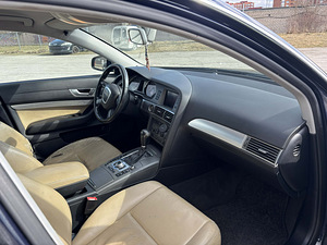 Audi A6 (6 фото из 6)