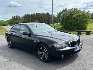 BMW 730 (2 foto / 6)