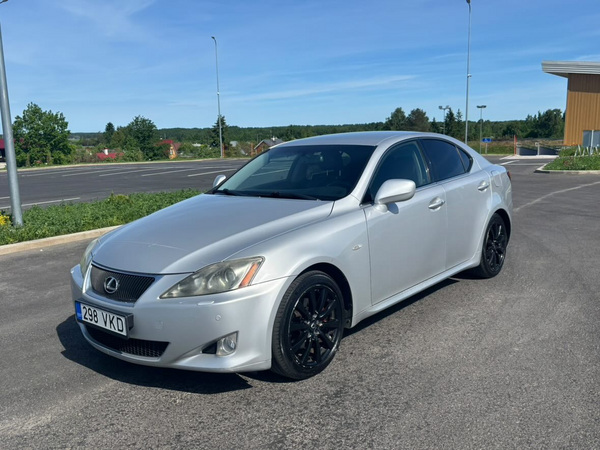 Lexus IS250