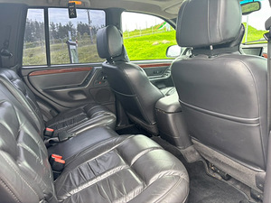 Jeep Grand Cherokee (7 foto / 8)