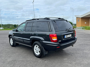 Jeep Grand Cherokee (3 foto / 8)