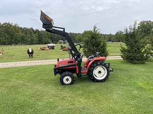 Mitsubishi MT18d väiketraktor frontaaliga (4 foto / 9)