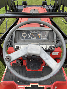 Mitsubishi MT18d väiketraktor frontaaliga (8 foto / 9)