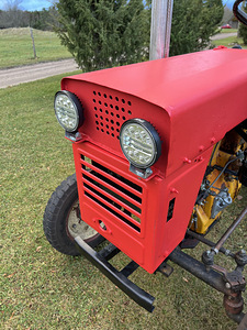 VÄIKETRAKTOR XiNGTAI 12HP (8 foto / 10)