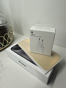 Uus iPhone 15 Pro Titanium Black, Garantii 01.2026 (2 foto / 3)