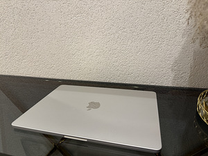 Uueväärne! Apple Macbook Air M2, 2023 15” - Cycle count 7 (3 foto / 6)