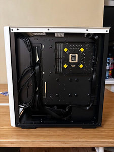 Lauaarvuti i7-10700 / RX 6700 XT 12GB / 16GB 3200Mhz / 1TB / (5 foto / 5)