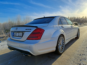Мерседес бенз с320 (2 фото из 11)