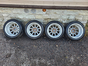 Диски с резиной 4x114,3 r15 4tk (4 фото из 8)
