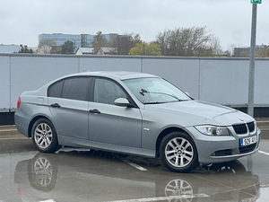 BMW e90 320i автомат