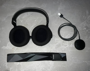 SteelSeries Arctis 7 - Беспроводные игровые наушники (2 фото из 3)