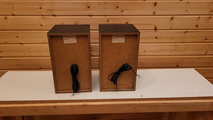 Kõlarid Aiwa (4 foto / 4)