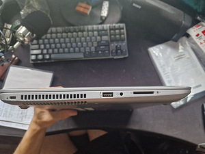 HP probook 440 g4 (5 foto / 6)