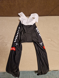 Bike suit (2 foto / 3)