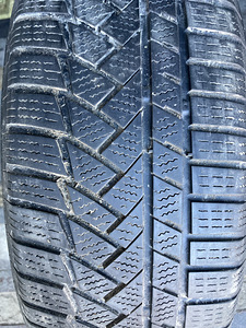 215/65/17 Continental (1 фото из 5)
