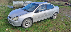 Chrysler Neon (1 фото из 4)