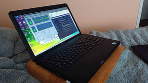 Ноутбук Lenovo G550 (4 фото из 5)