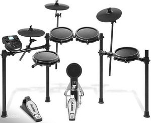 ALESIS NITRO 8-osaline trummikomplekt (1 foto / 3)