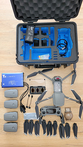 DJI Mavic 2 Pro Fly more Combo (1 foto / 3)