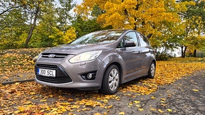 Ford C-MAX 1.6 EcoBoost Titanium REGISTREERIMISTASU MAKSTUD (2 foto / 14)