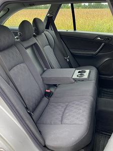 Mercedes-Benz C220 105kw (10 foto / 11)